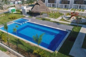 Casa con alberca, económica